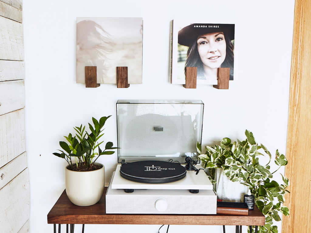 Floating Record Player Table - Deep Cut
